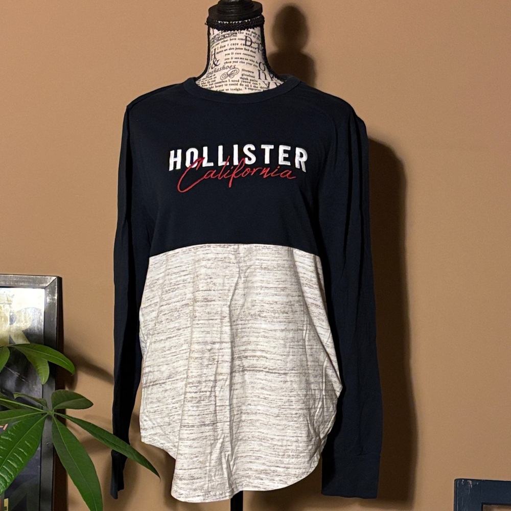 Hollister Navy and White Long Sleeve Tee